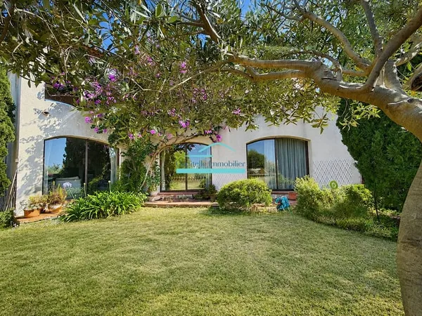Frontignan, Grande villa F6 avec Jardin, Garage, et Cave