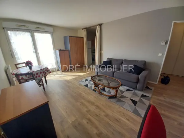 Location studio meublé (32m²) à Achères