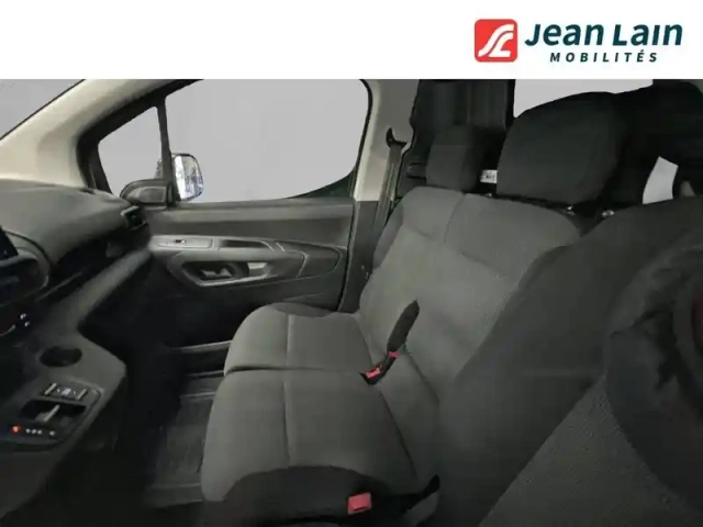 Toyota Proace city electric medium 50kwh — photo 36