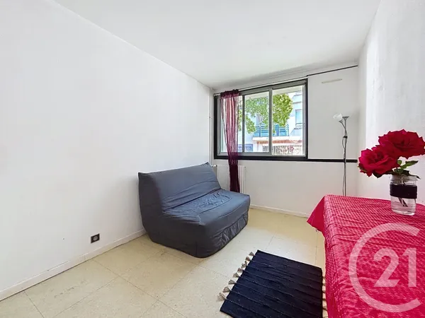 Studio 1 pièce 16 m²