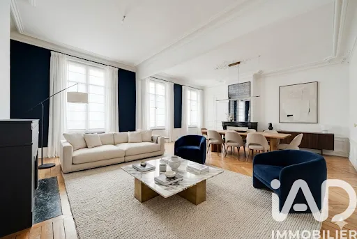 Appartement 10 pièces 305 m²