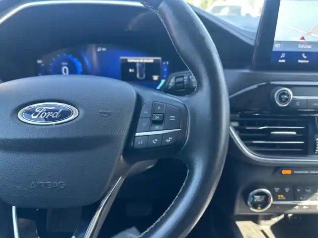 Ford Kuga 2.0 ecoblue 190ch vignale bva i-awd 11cv — photo 17