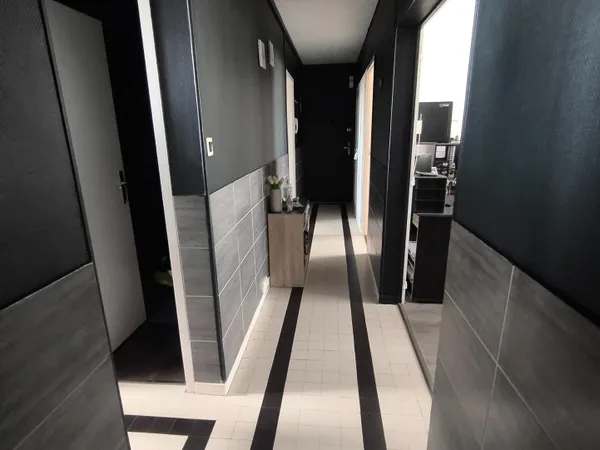 T4 lumineux 73 m², 3 chambres, cave, proche IUT