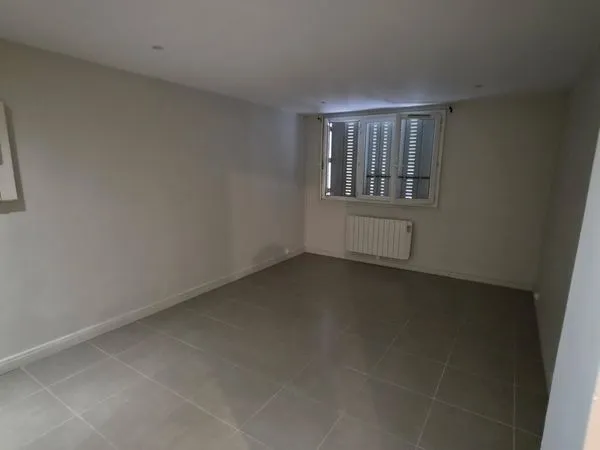 T3 refait à neuf de 65 m² - Secteur Mutualiste / Proche centre-ville