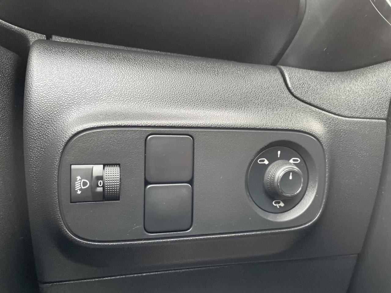 Citroën C3 1.2 puretech 83ch s&s shine — photo 24
