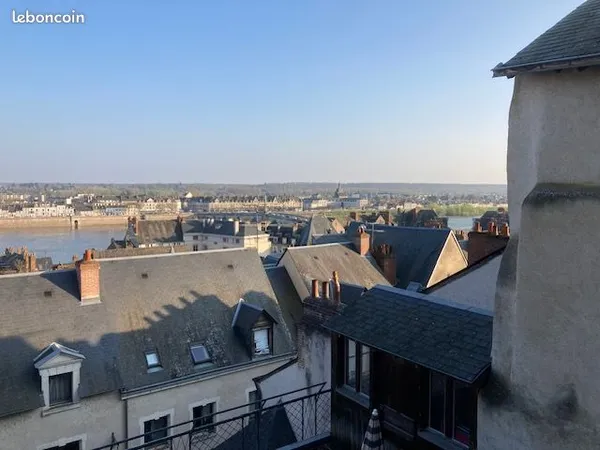Appartement 3 pièces quartier Cathédrale