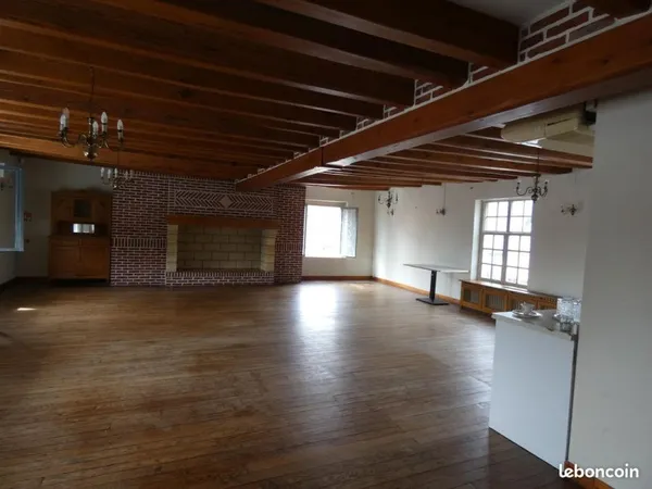 Local 350 m² Socx