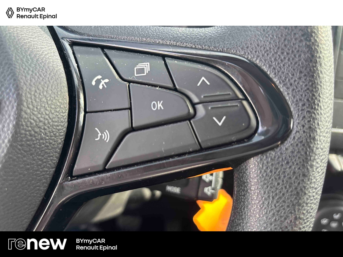 Renault Clio SCe 65 - 21N — photo 19
