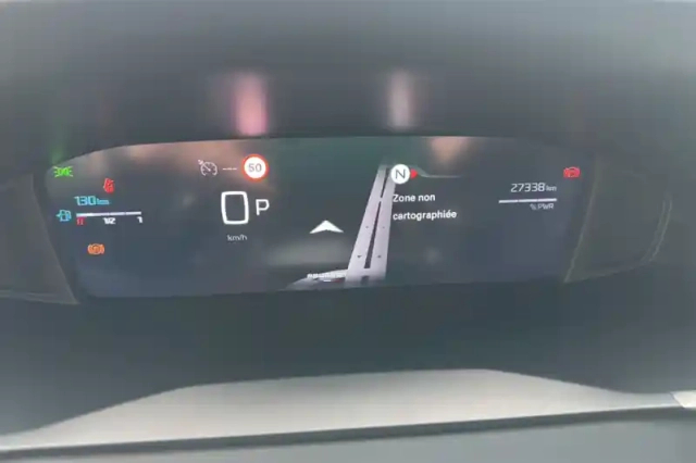 Peugeot 208 hybrid 100 e-dcs6 — photo 46