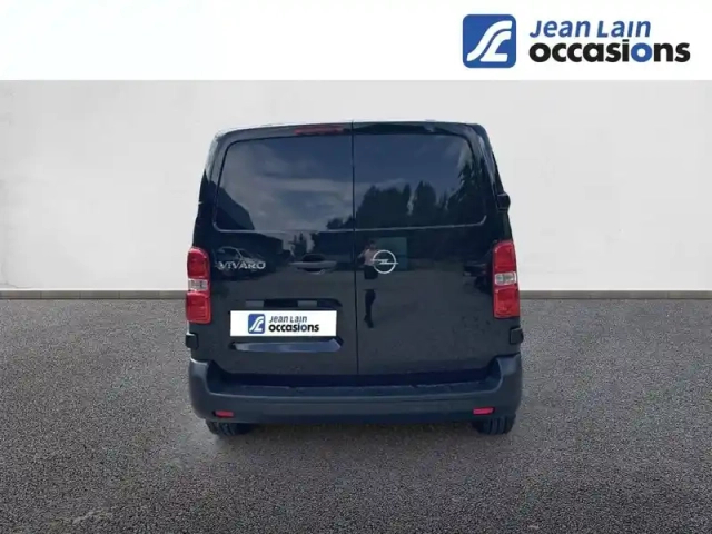 Opel Vivaro fgn taille m bluehdi 145 s&amp;s eat8 — photo 6