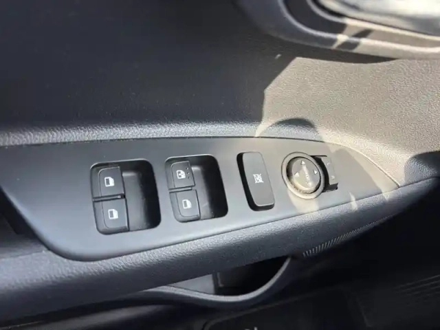 Kia Rio 1.2 dpi 84ch bvm5 — photo 9