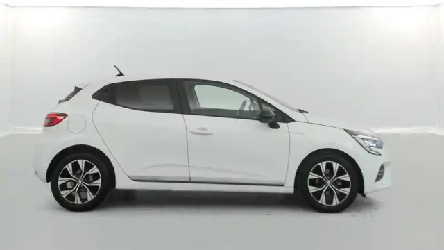 Renault Clio 1.0 tce 90ch evolution — photo 6