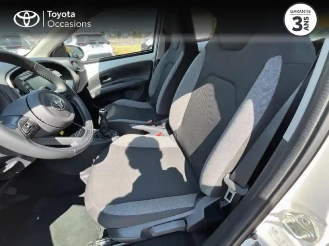 Toyota Aygo X 1.0 vvt-i 72ch dynamic — photo 11