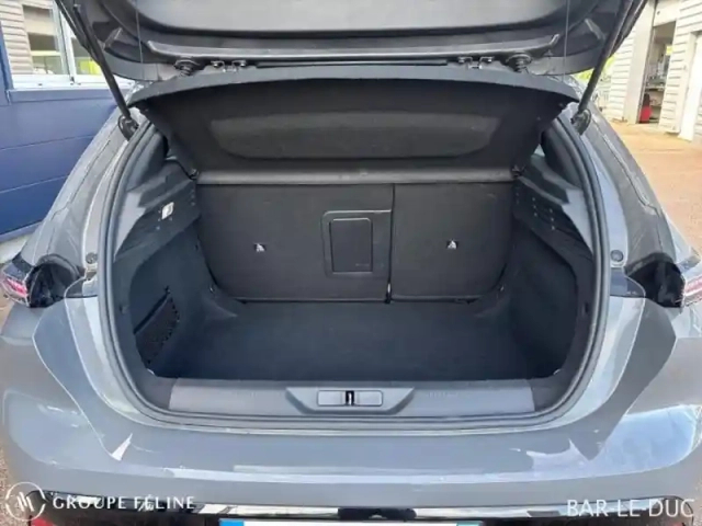 Peugeot 308 1.5 bluehdi 130ch s&amp;s allure eat8 — photo 6