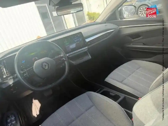 Renault Megane e-tech electric ev60 220ch equilibre super charge — photo 15