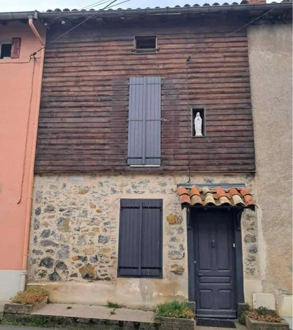 Photo 1