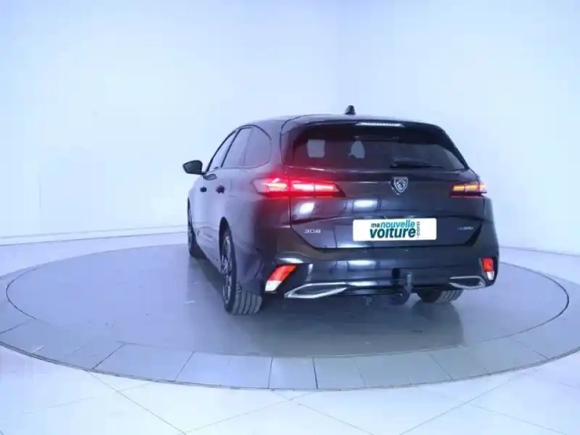 Peugeot 308 sw phev 180 e-eat8 — photo 27