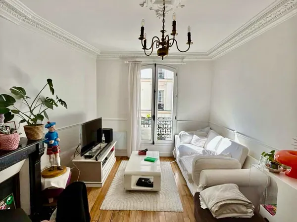 Loue chambre en colocation dans appartement