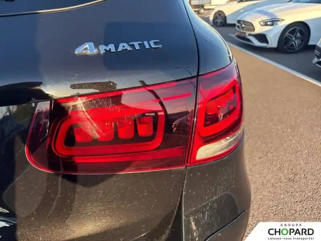 Mercedes Glc 300 e 9g-tronic 4matic — photo 33