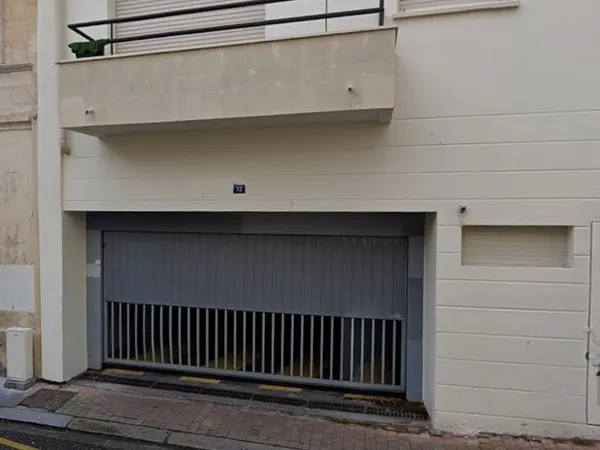 Garage fermé Bordeaux centre