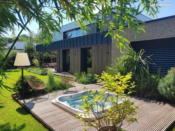 Maison 7 pièces 193 m²