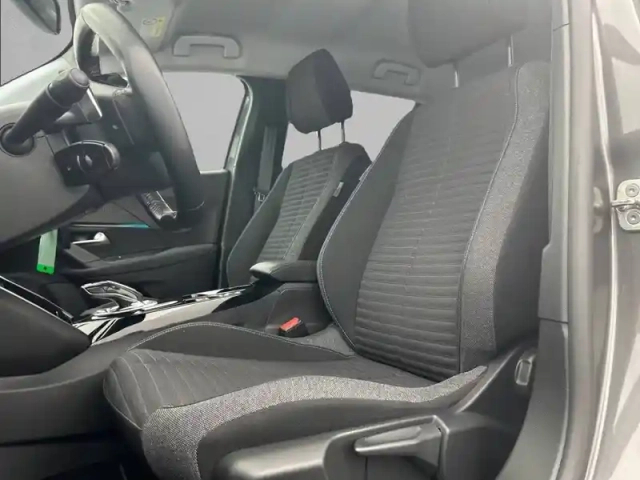 Peugeot 2008 puretech 130 s&amp;s eat8 — photo 67