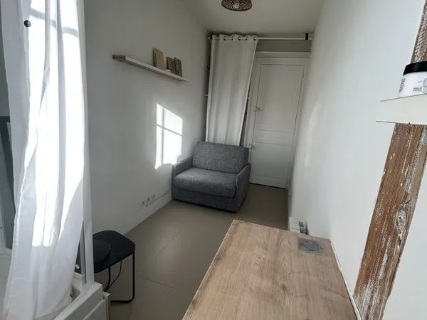 PARIS 16e - Rue de Rémusat - Chambre 8 m² rénovée