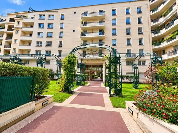 STUDIO MEUBLE