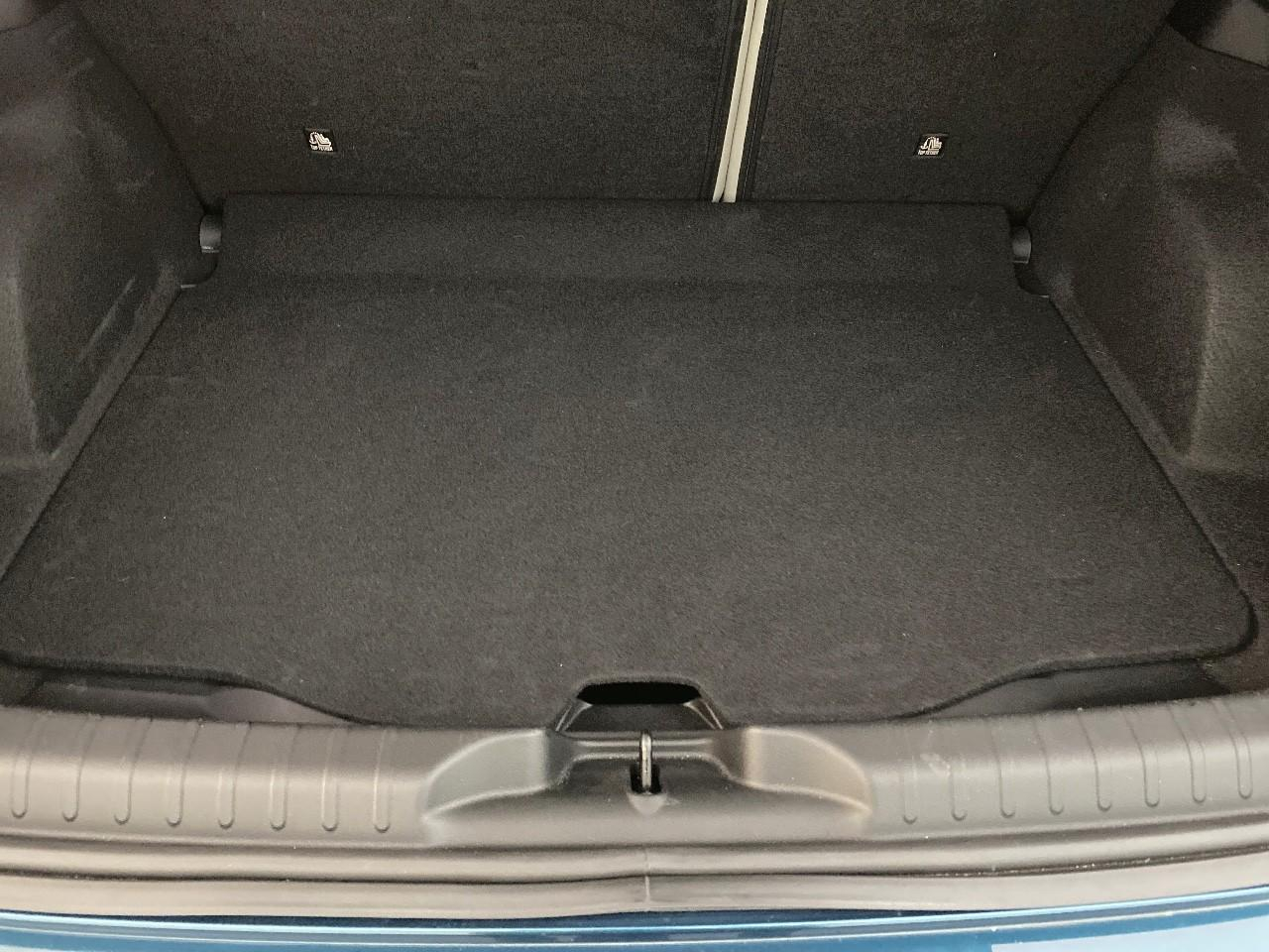 Fiat 600 t-gen 3 1.2 hybrid 145ch edct6 la prima — photo 6