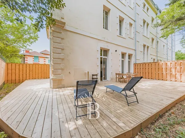 APPARTEMENT MEUBLE T3 DE CHARME EN VILLE D'HIVER À ARCACHON