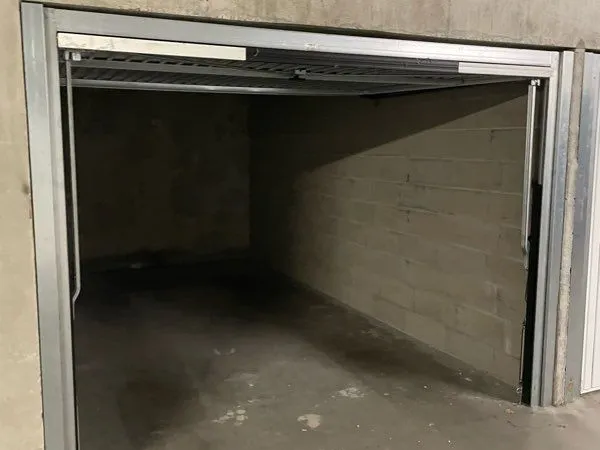 Vente lot box parking