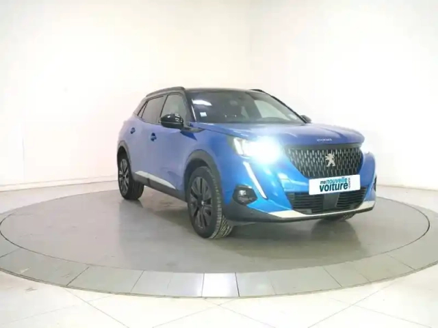 Peugeot 2008 puretech 155 s&amp;s eat8 — photo 6