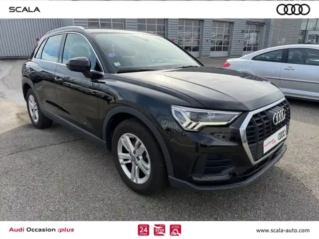 Audi Q3 35 tfsi 150 ch — photo 20
