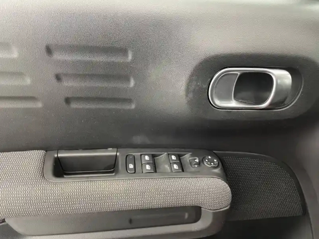 Citroën C3 Aircross puretech 130 s&amp;s eat6 — photo 59