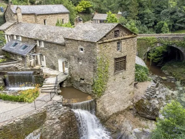 Moulin 10 pièces 423 m²