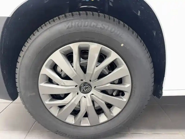 Peugeot Partner fourgon m diesel 100 ch manuelle — photo 60