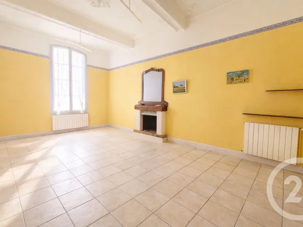 Maison 7 pièces 220 m²