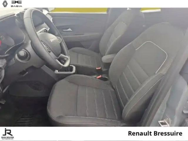 Dacia Sandero 1.0 tce 90ch journey — photo 3