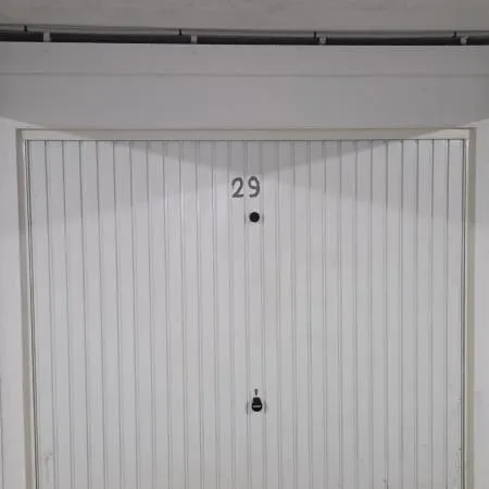 Garage/box 13 m² Caen