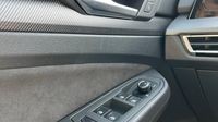 Volkswagen Golf 1.5 eTSI EVO2 150ch R-Line Edition DSG7 — photo 28