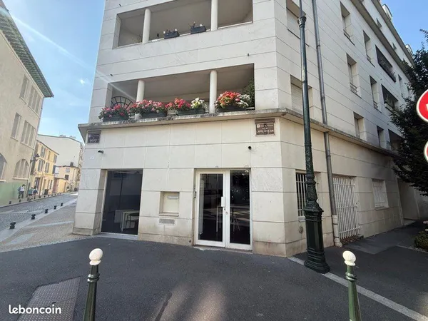 Local commercial 50 m2