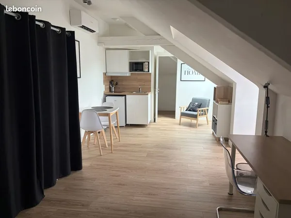 Studio meublé climatisé