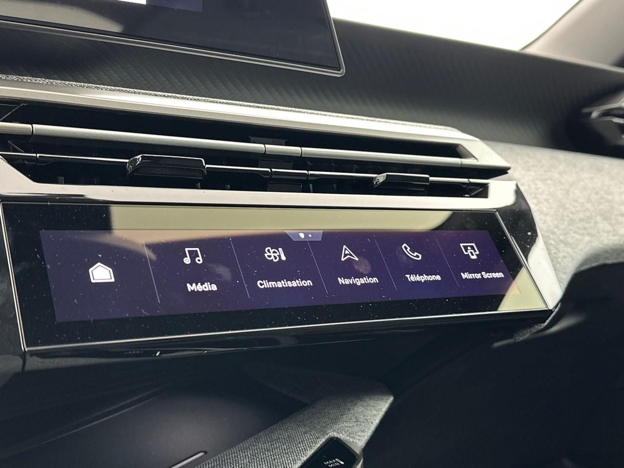 Peugeot 3008 hybrid 145 e-dcs6 allure — photo 26