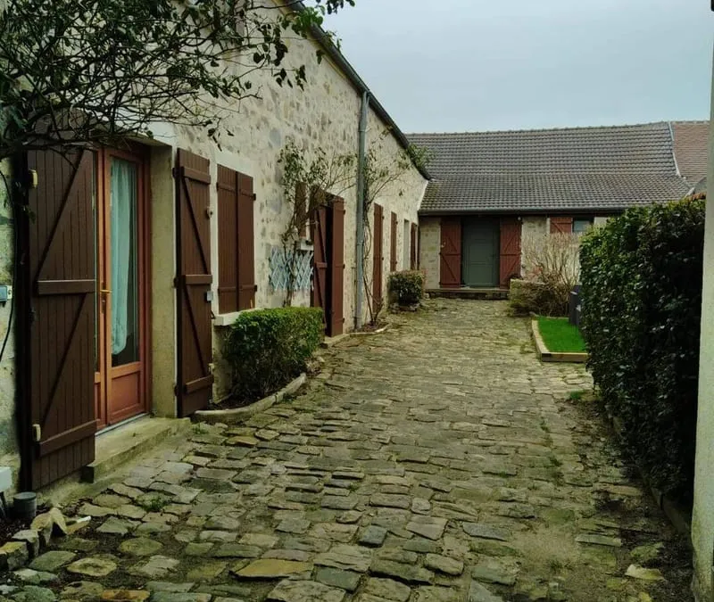 Photo 1