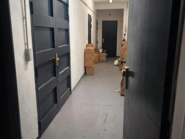 Local stockage activité Argenteuil centre 25m2