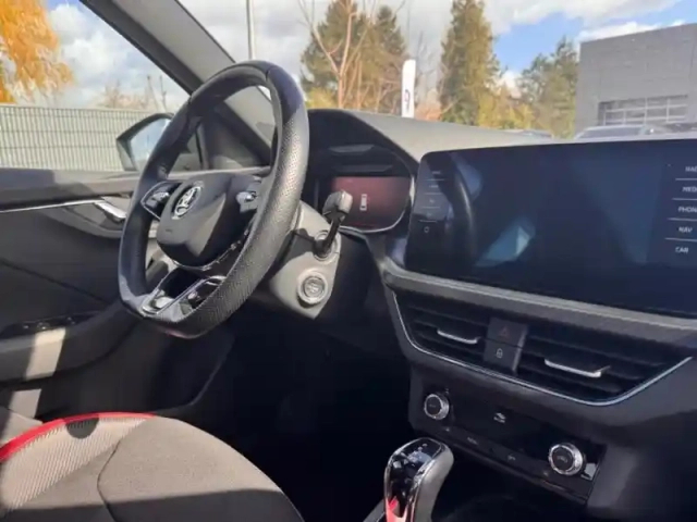 Skoda Kamiq 1.0 tsi evo 110ch monte-carlo dsg7 — photo 12