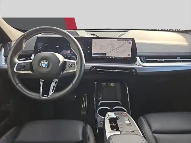 Bmw X1 sdrive 18i 136ch dkg7 — photo 5