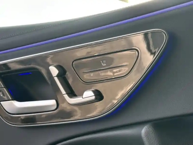 Mercedes Cla sse e 300 e hybrid eq amg l — photo 30