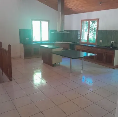 Maison 5 pièces 174 m²
