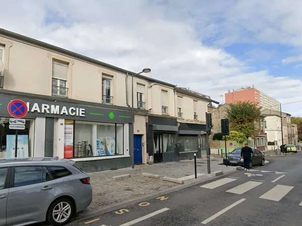 Boutique 2 pièces 101 m²